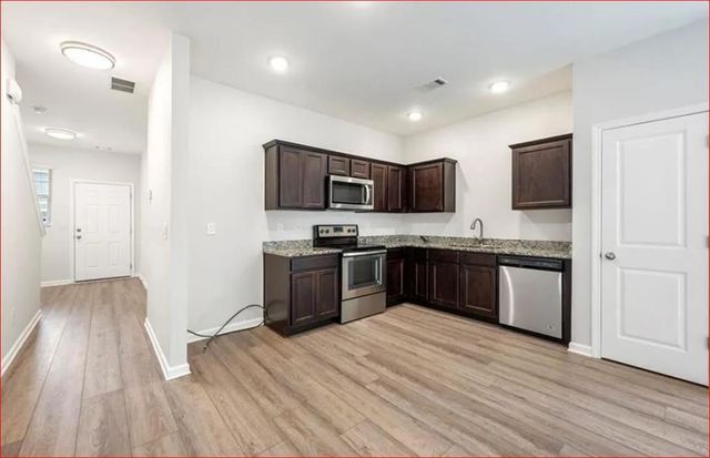 3107 Tarian Way, Decatur, GA 30034