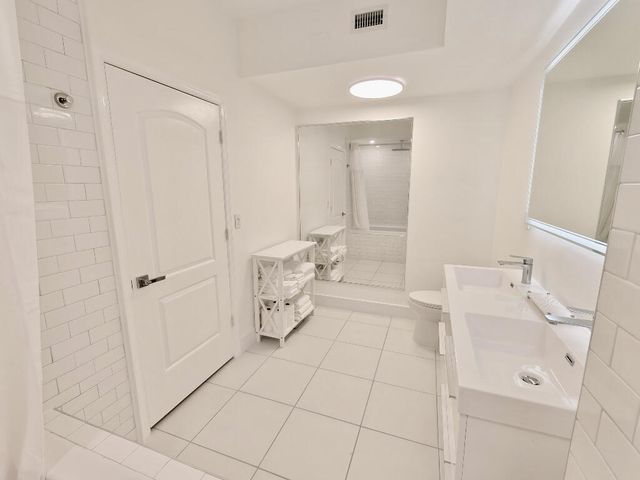 210 BELLA VISTA Court N 10, Jupiter, FL 33477