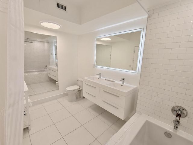 210 BELLA VISTA Court N 10, Jupiter, FL 33477