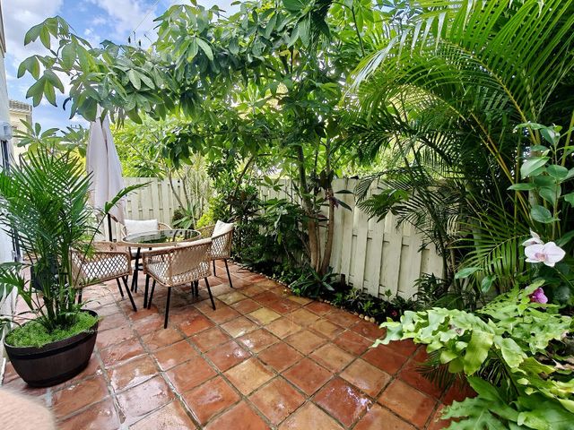 210 BELLA VISTA Court N 10, Jupiter, FL 33477