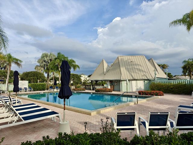210 BELLA VISTA Court N 10, Jupiter, FL 33477