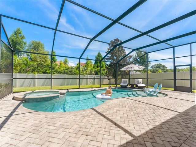5116 LAKECASTLE DRIVE, Tampa, FL 33624