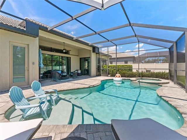 5116 LAKECASTLE DRIVE, Tampa, FL 33624
