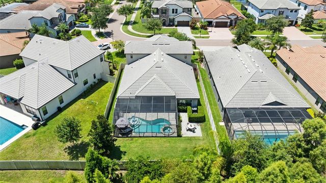 5116 LAKECASTLE DRIVE, Tampa, FL 33624