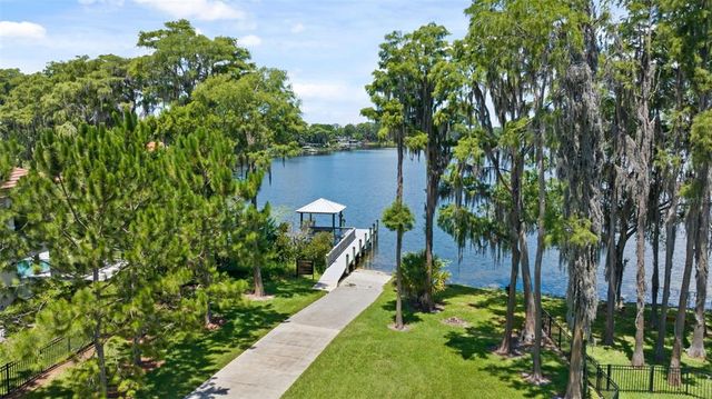 5116 LAKECASTLE DRIVE, Tampa, FL 33624