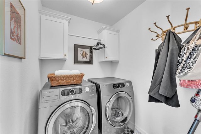 221 S Nightfall Avenue, Farmington, AR 72730