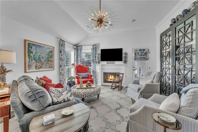 221 S Nightfall Avenue, Farmington, AR 72730