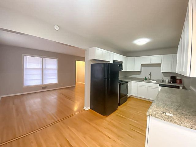 6045 Penn Avenue S, Minneapolis, MN 55419