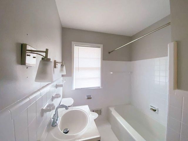 6045 Penn Avenue S, Minneapolis, MN 55419