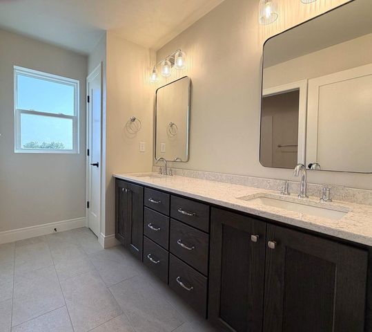 773 ROYAL ST PATS DRIVE, Wrightstown, WI 54180