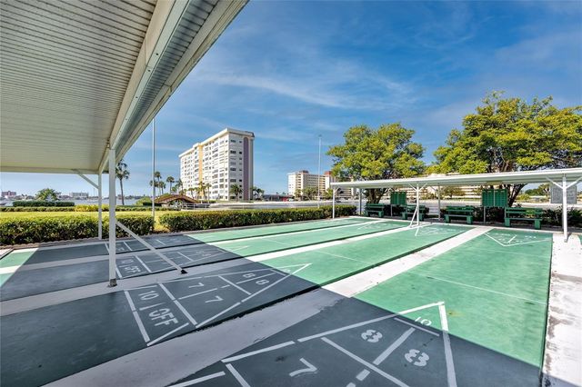 4550 COVE CIRCLE 205, St Petersburg, FL 33708