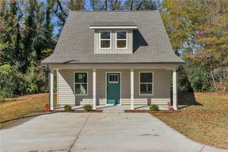 108 Oak Street, Belton, SC 29627