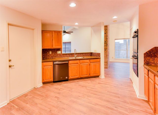 3530 Santa Rosa Lane, Sugar Land, TX 77478