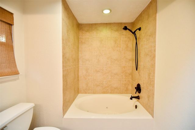 3530 Santa Rosa Lane, Sugar Land, TX 77478