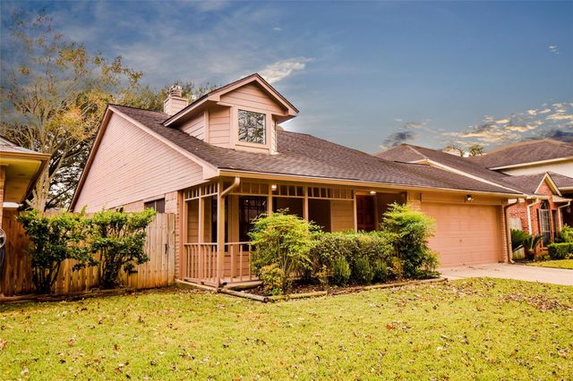 3530 Santa Rosa Lane, Sugar Land, TX 77478