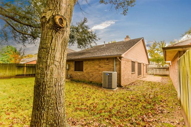 3530 Santa Rosa Lane, Sugar Land, TX 77478