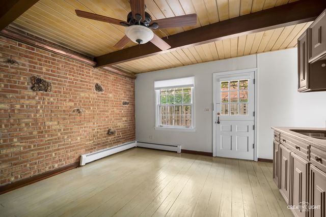 114 Hillside Avenue 114, Barrington, IL 60010