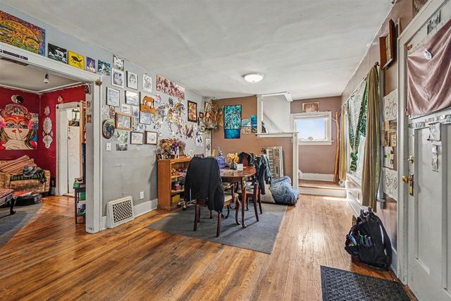609 Mccourtie Street, Kalamazoo, MI 49008
