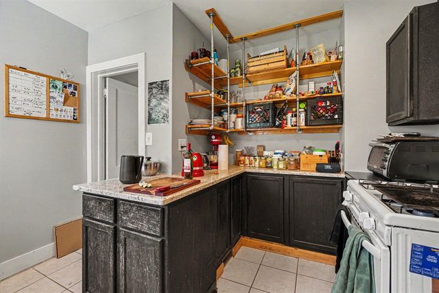 609 Mccourtie Street, Kalamazoo, MI 49008
