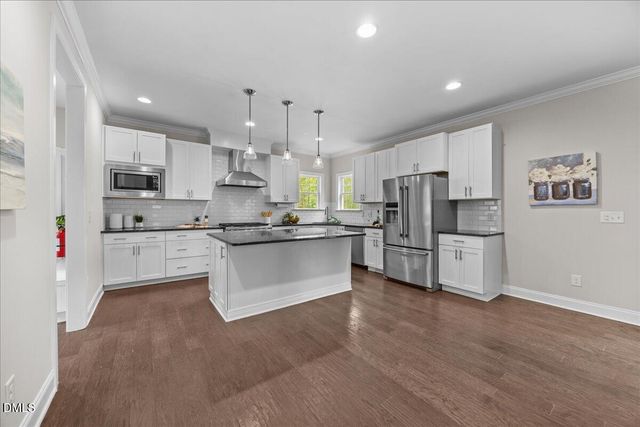 197 Kings View Lane, Chapel Hill, NC 27517