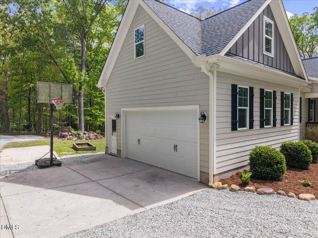 197 Kings View Lane, Chapel Hill, NC 27517