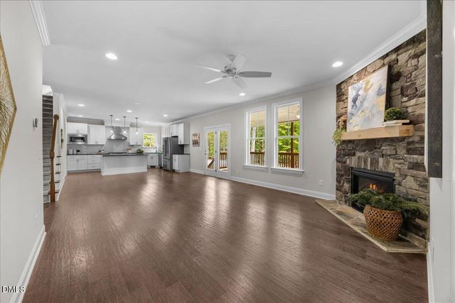 197 Kings View Lane, Chapel Hill, NC 27517