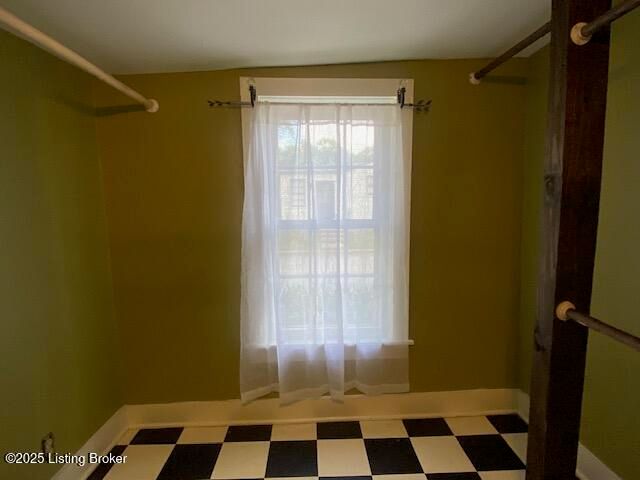 201 E John Fitch Ave, Bardstown, KY 40004