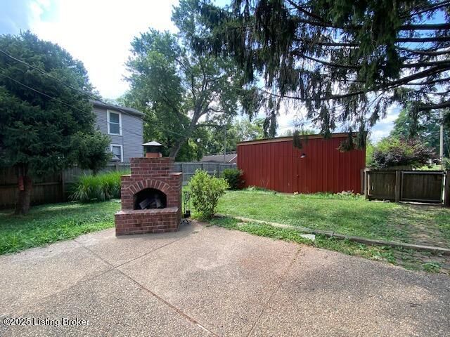 201 E John Fitch Ave, Bardstown, KY 40004