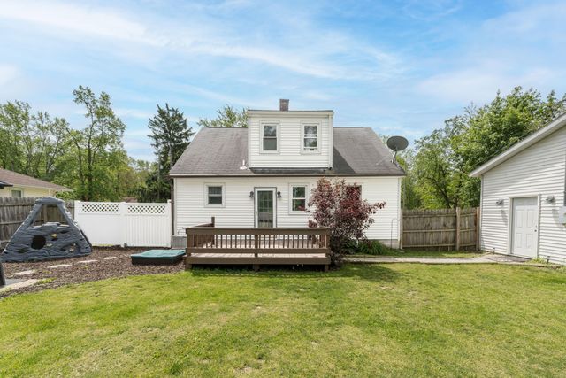 1403 Hamelink Drive, Portage, MI 49002