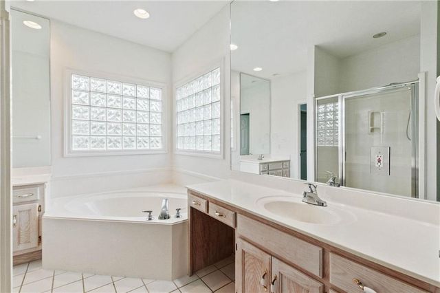 7693 Pembroke Circle, Mobile, AL 36695