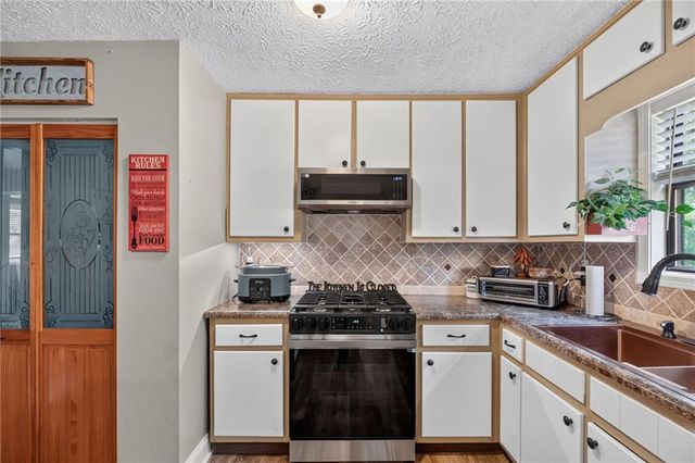 6164 Pinedale Lane, Douglasville, GA 30135