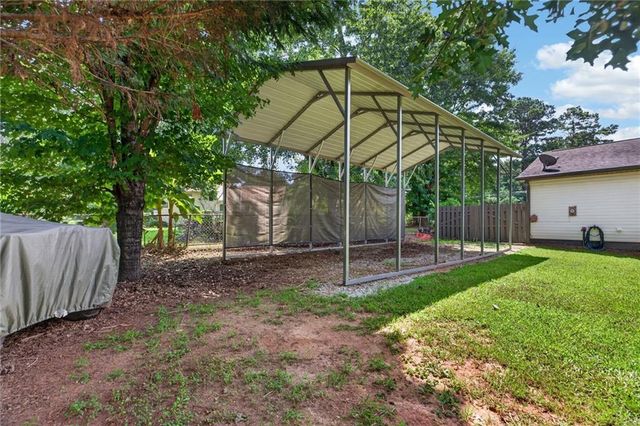 6164 Pinedale Lane, Douglasville, GA 30135