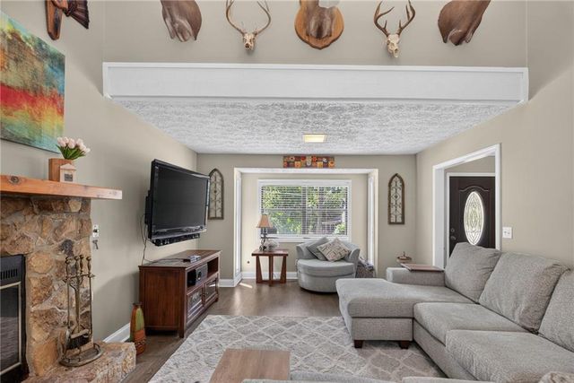 6164 Pinedale Lane, Douglasville, GA 30135