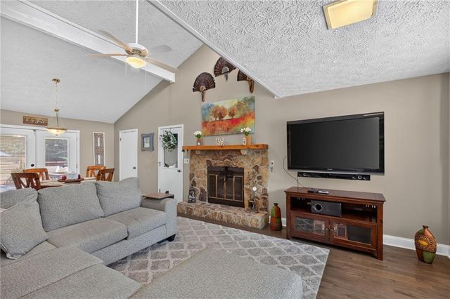 6164 Pinedale Lane, Douglasville, GA 30135