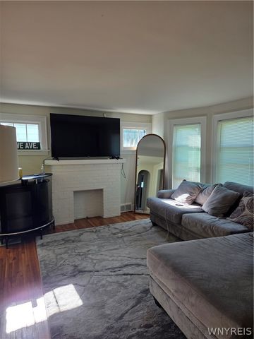215 Saint Lawrence Avenue, Buffalo, NY 14216