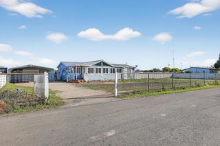 33 JARDIN Road, Los Lunas, NM 87031