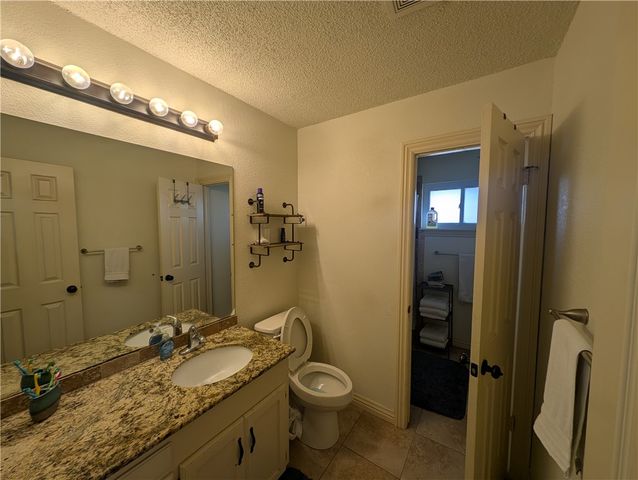 2001 W New Hope Road, Rogers, AR 72758