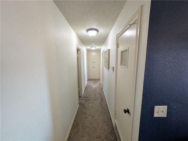 2001 W New Hope Road, Rogers, AR 72758