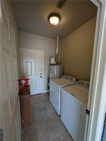 2001 W New Hope Road, Rogers, AR 72758