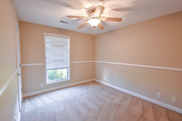 700 Foxfield Drive, Clarksville, TN 37042