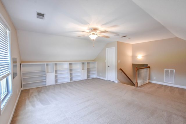 700 Foxfield Drive, Clarksville, TN 37042