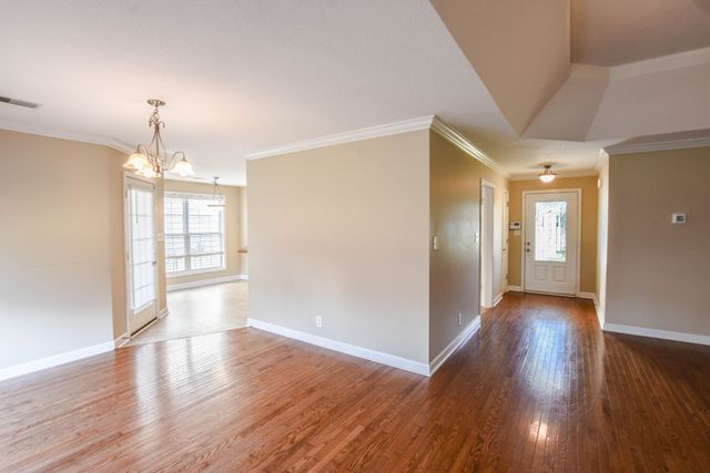 700 Foxfield Drive, Clarksville, TN 37042