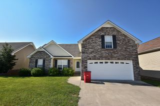 700 Foxfield Drive, Clarksville, TN 37042