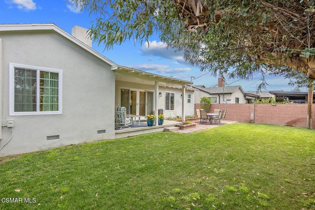 7055 Park Manor Avenue, North Hollywood, CA 91605