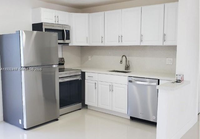 2124 SW 42nd Ter, Fort Lauderdale, FL 33317