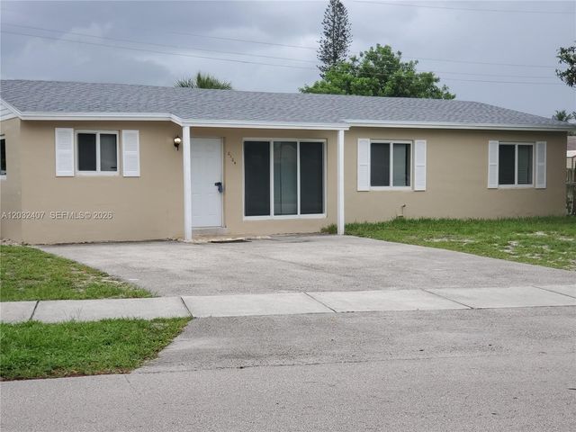 2124 SW 42nd Ter, Fort Lauderdale, FL 33317