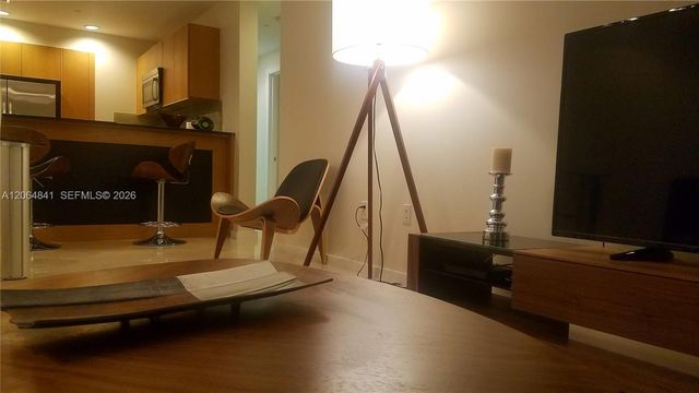 1060 Brickell Ave 2411, Miami, FL 33131