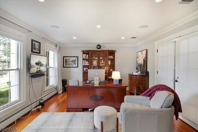 12 Longell Dr, Wayne Twp., NJ 07470