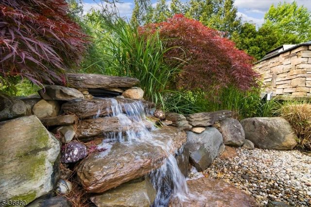 12 Longell Dr, Wayne Twp., NJ 07470