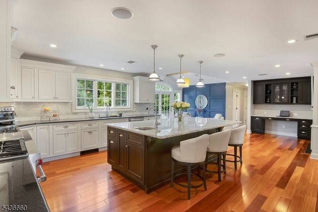 12 Longell Dr, Wayne Twp., NJ 07470